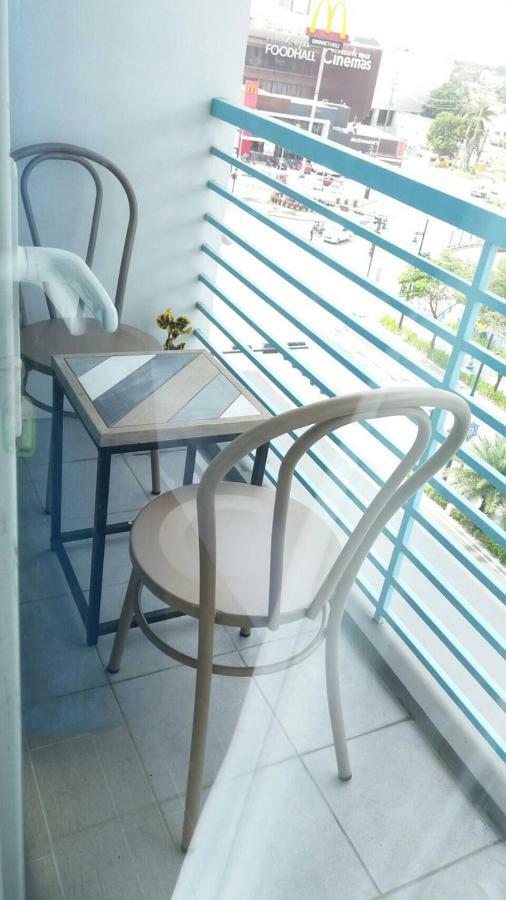 Studio Unit, Homely Condo At One Madison Place Near Iloilo Business Park Ph. 외부 사진