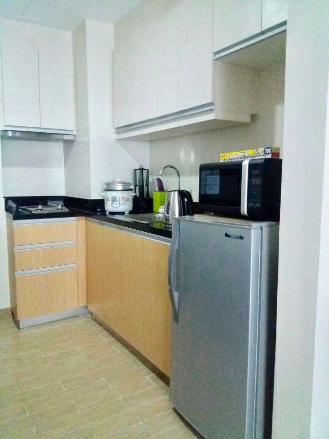 Studio Unit, Homely Condo At One Madison Place Near Iloilo Business Park Ph. 외부 사진